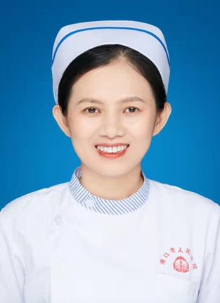 王云英